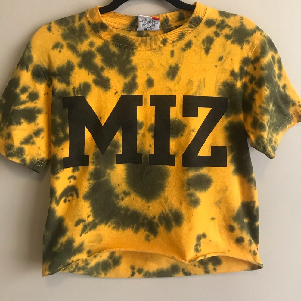 Mizzou tye-dye crop top